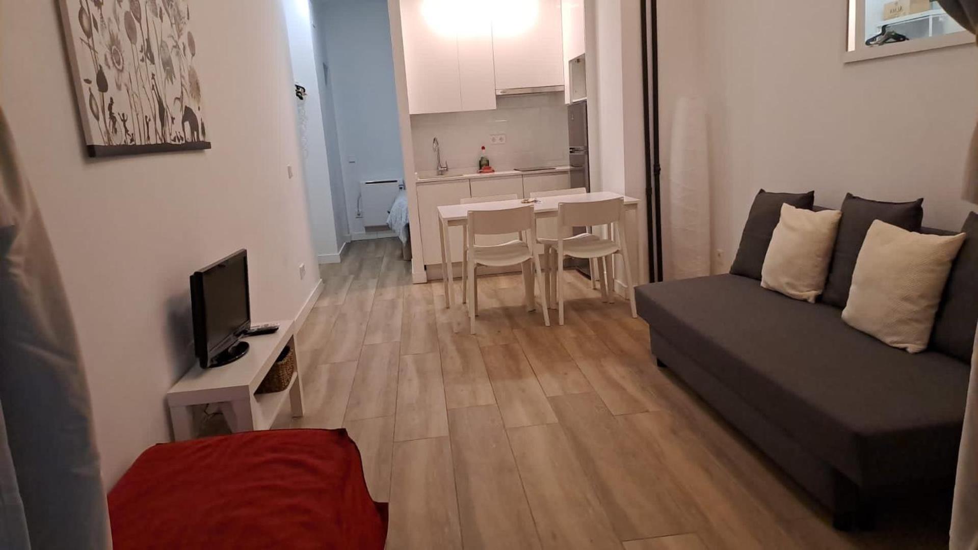 Apartmán Nuevo Refugio En Los Bajos De Moncloa! Madrid Exteriér fotografie